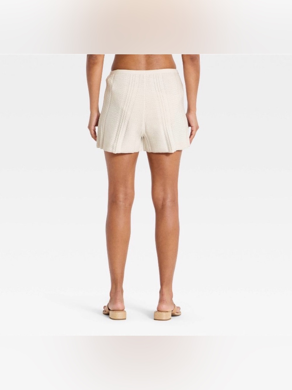 A New Day Women’s High Rise Cream Knit Shorts Size Small - Picture 6 of 7